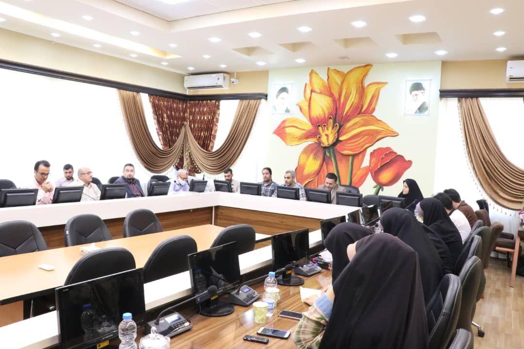 گزارش تصویری از نشست خبری شهردار لنگرود با اصحاب رسانه