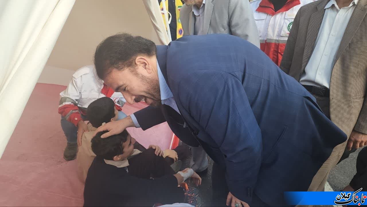بیست وچهارمین مانور سراسری زلزله با شعار مدرسه ایمنی تاب اور در دبیرستان استعدادهای درخشان شهید بهشتی شهرستان لنگرود
