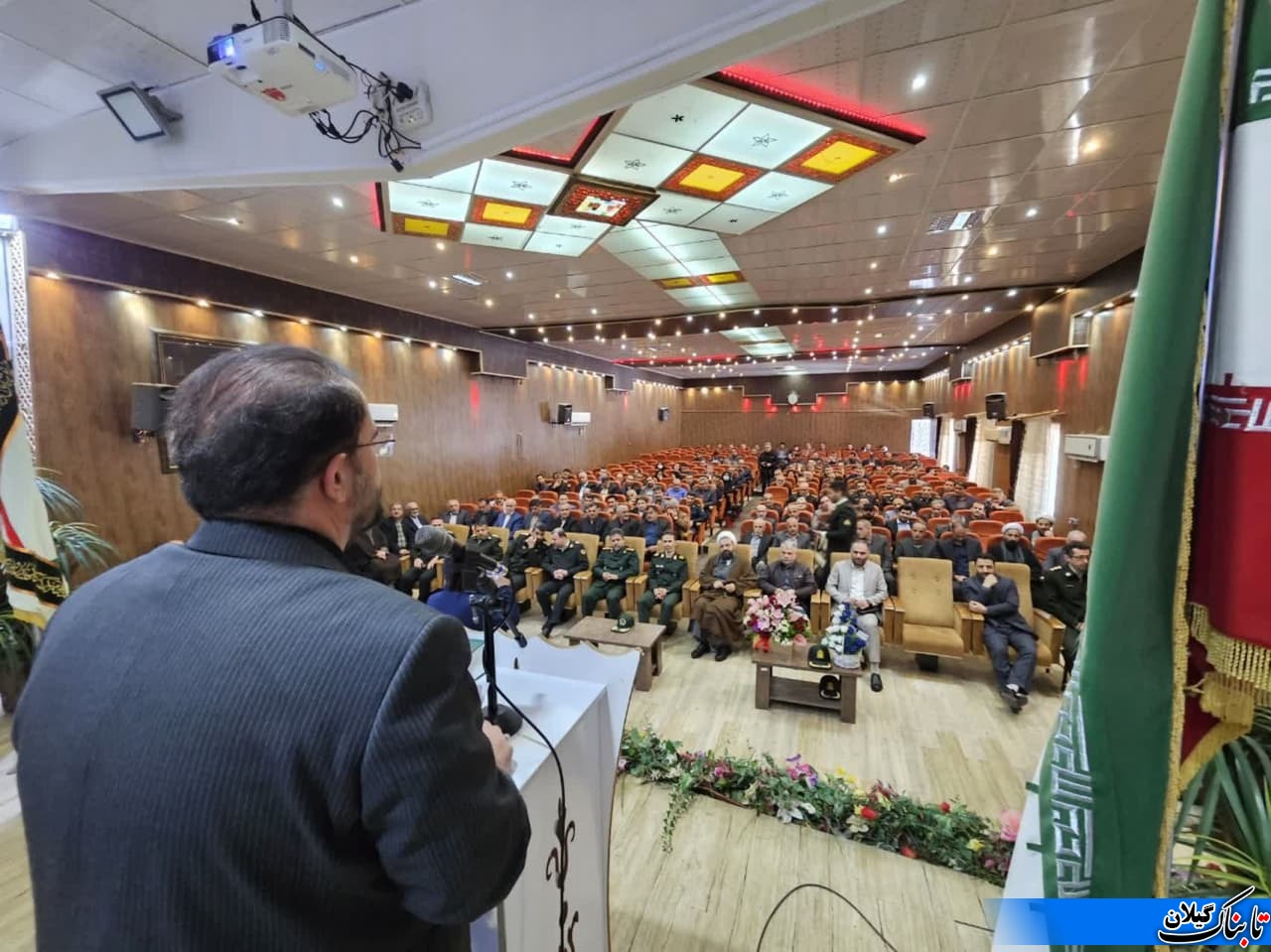 گزارش تصویری از مراسم تکریم ومعارفه فرمانده انتظامی جدید شهرستان لنگرود